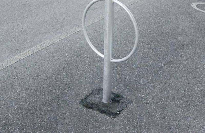Datei:Veloanbindepfosten-allgemein-Foto.jpg